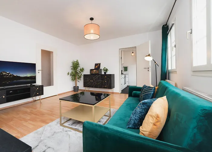 Smart Home - Wuppertal - Perfect For 4 Guests! Central - Netflix - Schwebebahn - Free Parking Zone